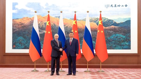 Putin schwärmt von Xi: Geheimnisse der „inhaltsreichen“ Gipfelgespräche gelüftet!