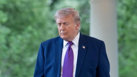 Schock-Umfrage: Trump stürzt ab – Selbst treue Anhänger wenden sich ab