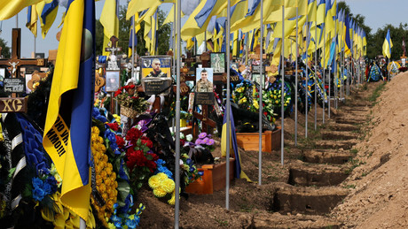 EU-Sonderbeauftragter sorgt für Skandal: „Absurd, ukrainische Männer in der EU zu schützen“