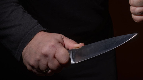 Tödliche Messerattacke in Düsseldorf! Blutige Gewaltwelle erschüttert Deutschland und Südtirol
