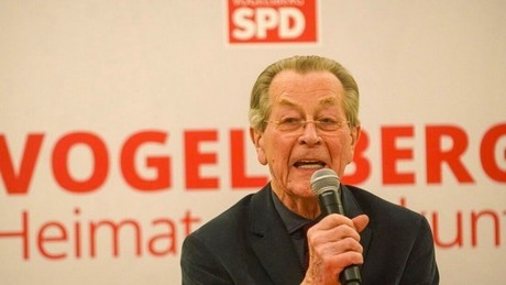 Ex-SPD-Chef Müntefering schlägt Alarm: „AfD ist eine Gefahr für die Demokratie“ – Verbotsverfahren gefordert