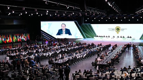 Naryschkin schockiert: NATO bereitet sich „aktiv und real“ auf Krieg vor