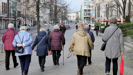 Renten-Schock! Deutsche müssen bald massiv mehr für ihre Rente zahlen