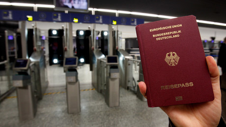 Rekord-Einbürgerungen: So viele Migranten wie nie zuvor erhalten deutschen Pass