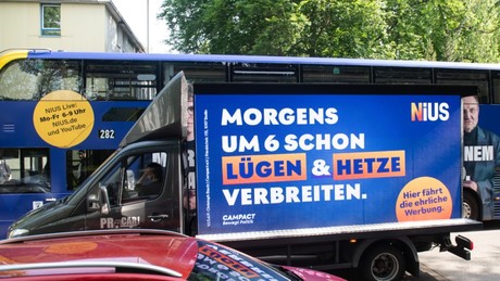Skandal! Grüne und Campact im Doppelpack: Hetzjagd gegen Nius-Werbung bei der BVG