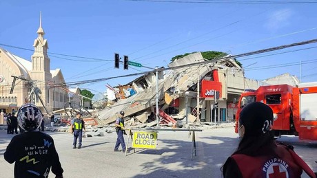 Schock auf den Philippinen: Beben der Stärke 7.1 – Mehr als ein Dutzend Tote und Zerstörung