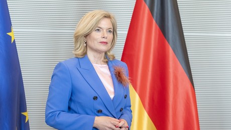 Skandal um Fahnenverbot: Klöckner stoppt Deutschlandflaggen bei AfD-Veranstaltung