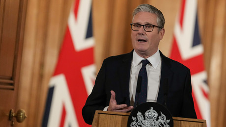 Britischer Premier verhängt schärfste Sanktionen gegen Putin-Regime