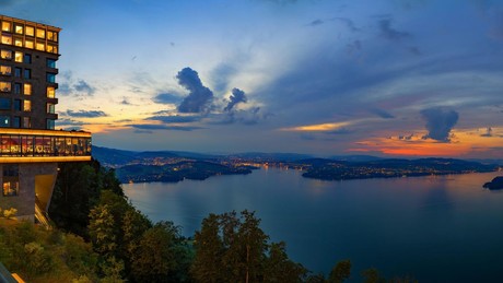 Katar dreht an der Diplomatie: Iran-USA-Gespräche jetzt auf dem Bürgenstock