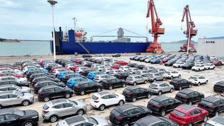 Chinas Auto-Export-Explosion nach Russland: Mehr als 1,3 Milliarden Dollar in nur einem Monat!