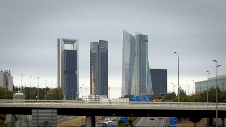 Explosion in Madrid: Hochhaus evakuiert – Feuerwehr im Großeinsatz
