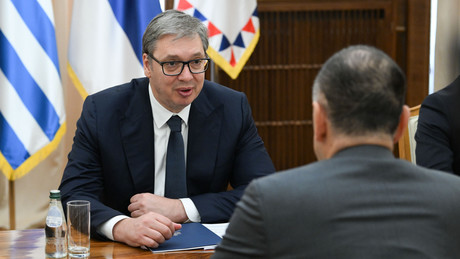 Serbien vor dem Beben: Vučić kündigt seinen Rücktritt an – „in den kommenden Wochen“