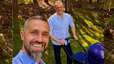 Jens Spahn mit 46 Jahren Vater: Leihmutter schenkt ihm einen Sohn