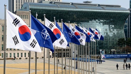 Moskau droht: Beteiligung Südkoreas an NATO-Aufrüstung ist inakzeptabel