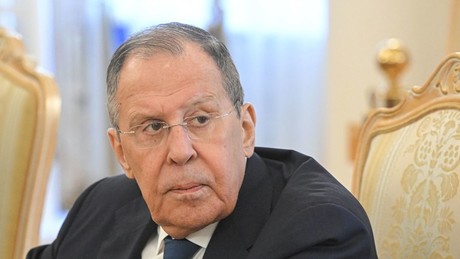 Lawrow enthüllt: USA steuern ukrainische Angriffe auf Russland – „aktiv mit Ziel Moskau“