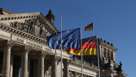 Rekordhohe Sozialausgaben: Renten verschlingen Milliarden – Deutschland vor finanzieller Zerreißprobe