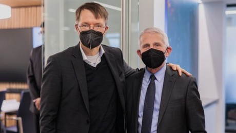 Ex-Minister Lauterbach outet sich als Fauci-Fan-Boy: “So etwas wie ein Freund