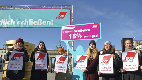 Ost-Deutschland schockiert mit Gehalts-Offenbarung: Hier verdienen Frauen endlich gleich!