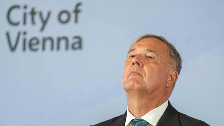 Walter Ruck tritt zurück – Schock-Aus für die Wirtschaftskammer!