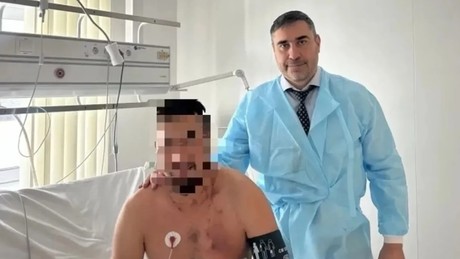 Blitzeinschlag überlebt – dann greift ein Bär an: Der unglaubliche Doppel-Schicksalsschlag eines russischen Veteranen