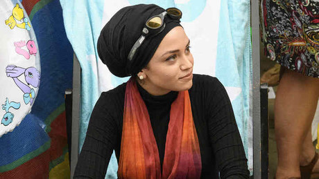 Französisches Gericht kippt Burkini-Verbot – Triumph für die Freiheit an der Côte d’Azur!