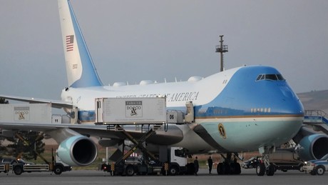 Trump entkommt Irans Morddrohung – Geheime Flucht im „Catering-Container“ nach Ankara