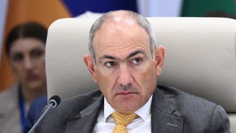 Moskau setzt Paschinjan ein Ultimatum: Armenien steht am Scheideweg