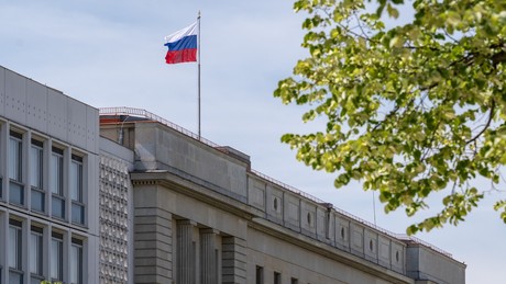 Nach Aufruf zur Tötung von Russen: Russische Botschaft droht Martens mit rechtlichen Konsequenzen