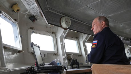 Es reicht!” – Putin schickt die russische Marine los, um Europas “Piraterie” blutig zu vergelten