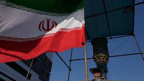 Iran droht mit Militärschlag: Teheran will US-Seeblockade mit voller Wucht durchbrechen