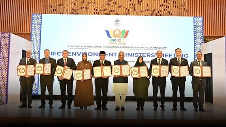 BRICS-Konflikt: EU-Kohlenstoffsteuer als illegaler Handelskrieg entlarvt!