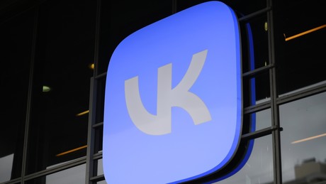 **Russischer Digitalgigant VK verklagt Apple – und fordert Milliarden!**